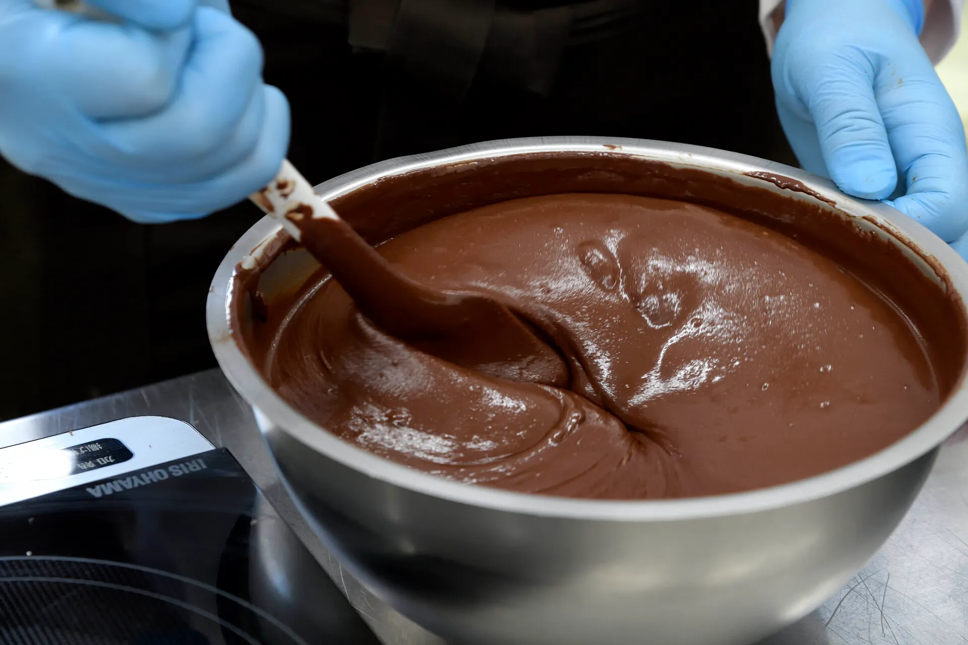 ショコラボのチョコレートは手作りにこだわる